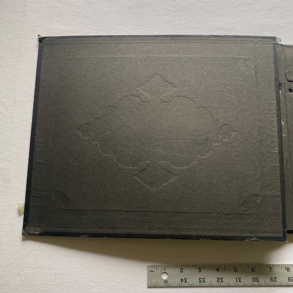 Vintage Photo Album Embossed Cover Black Empty Pages Gothic Grimoire Grief Magic - Picture 12 of 16